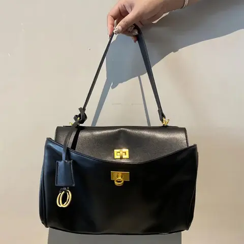 1pc Luxury Calfskin Woman Shoulder Bags Autumn Winter Genuine Leather Women Totes Fashion portable Gold Buckle Women HandBags