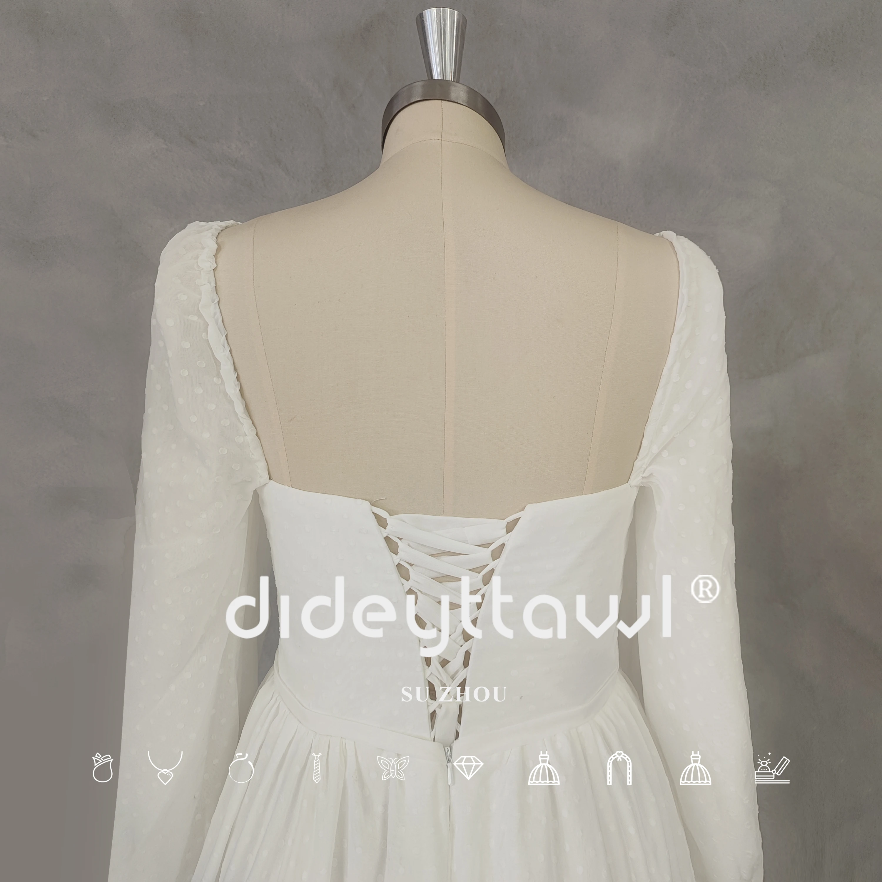 DIDEYTTAWL Real Picture Sweetheart Long Sleeves A-Line Wedding Dress Lace Up Back Dot Chiffon Royal Train Bridal Gown