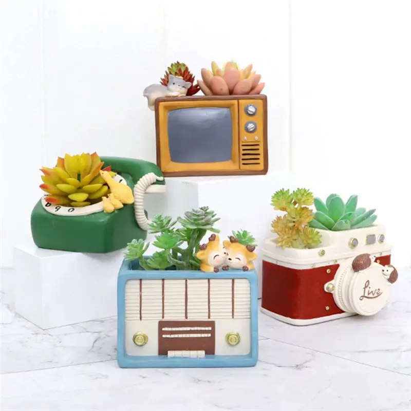 PZHI Retro TV Flower Pot, Resin Plant Container for Home Garden Decoration, Desktop Ornament for Bonsai, Nostalgic Gift