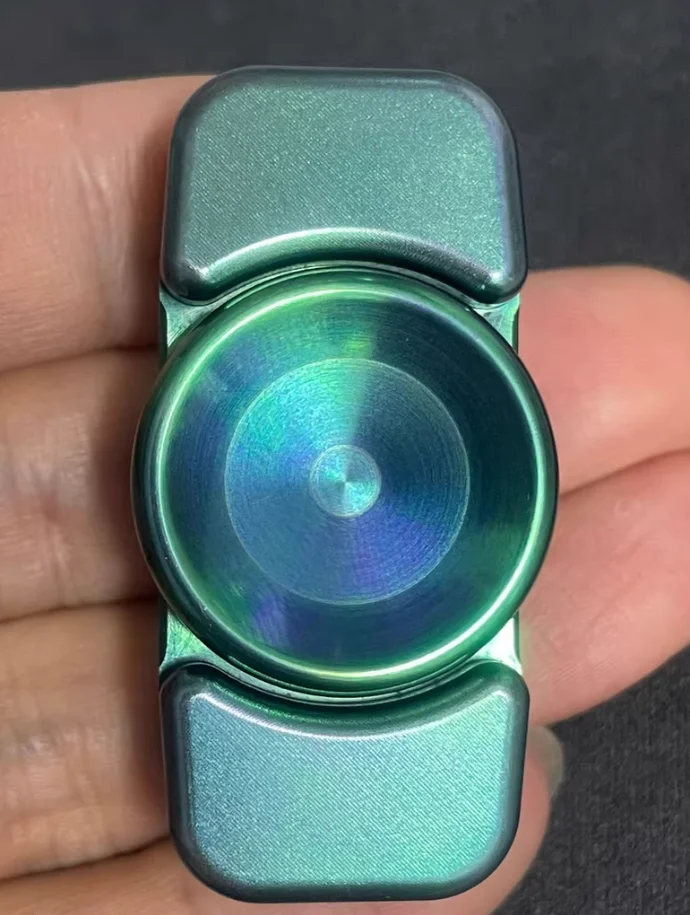 中古のEDC UQH セージワイズ ウー スピナー フィジェット 減圧玩具