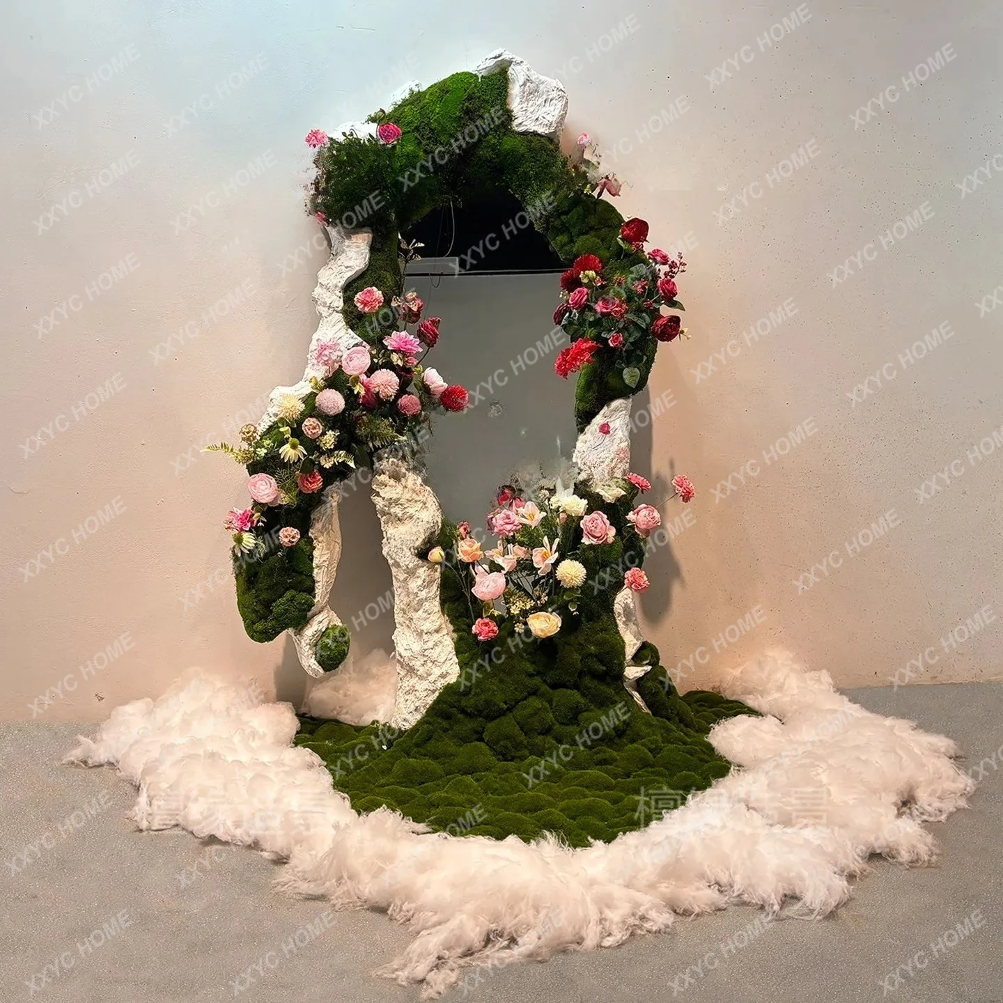 Clothing store window landscaping mirror decorates green plant wall, coffee shop atmosphere arranges floral ornaments