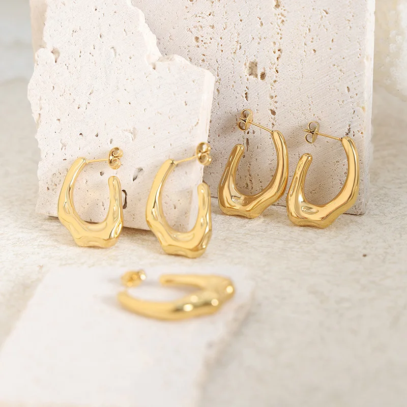 

Stainless steel plated 18K gold non-fading personalized design stud earrings