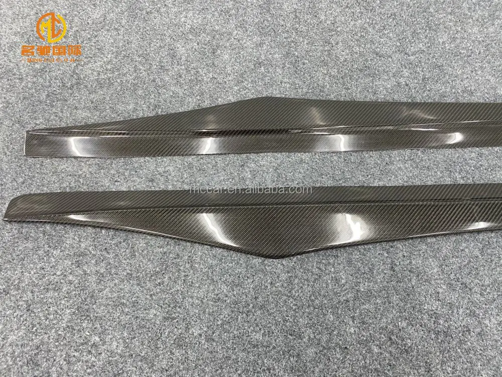 للتنانير الجانبية M6 F12 F13 من ألياف الكربون على شكل حرف V مصدات التنانير الجانبية