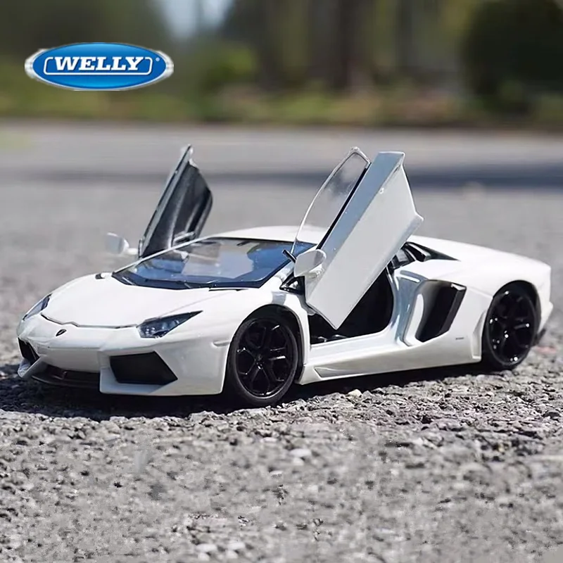 

WELLY 1:24 Lamborghini Aventador LP700-4 Alloy Sports Car Model Diecast Metal Racing Vehicles Car Model Simulation Kids Toy Gift