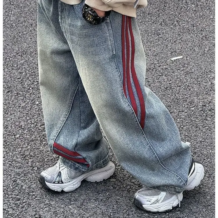 

Весна 2026 г., детские джинсовые штаны YBFSKID, красные полосатые джинсы для маленьких мальчиков, брюки для маленьких мальчиков, штаны для мальчиков от 2 до 10 лет