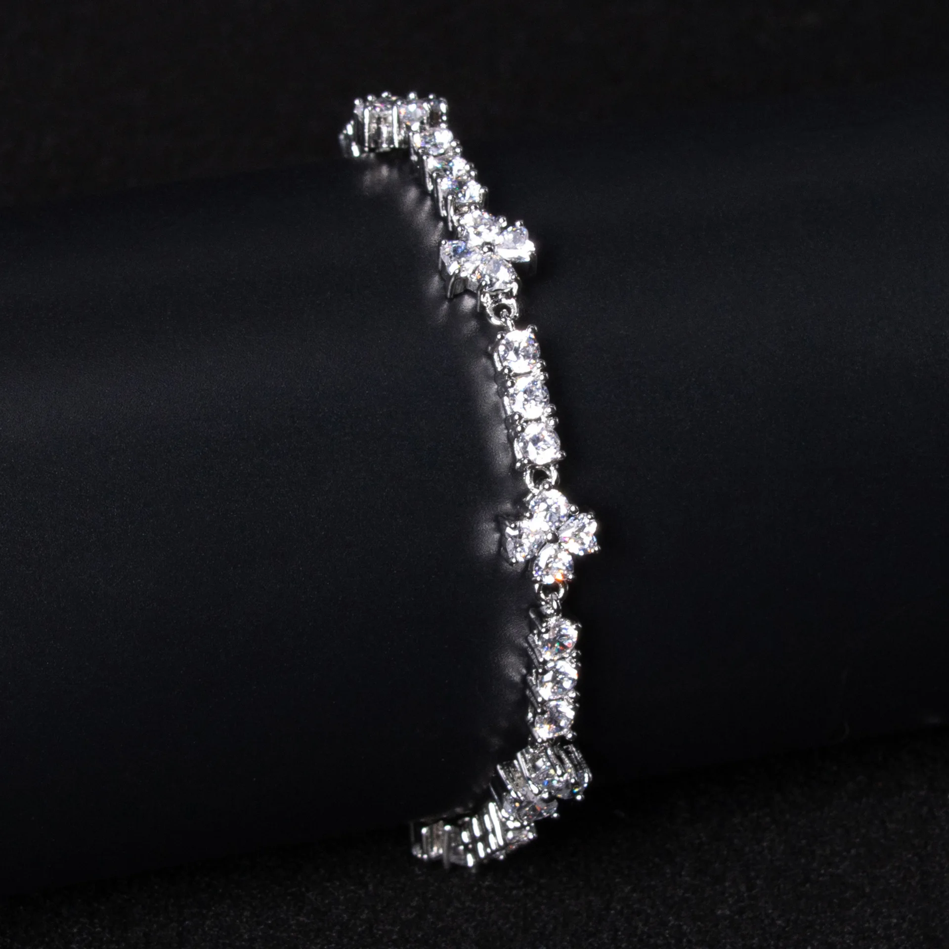 HIBRIDE New Gentle Simple Glow Bracelet Women's Dress Jewellery Set Holiday Gift Daily Party Banquet Saudi Bridal Wedding B18