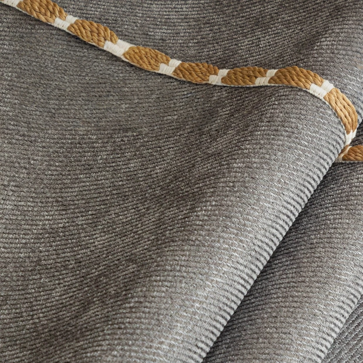 Simplized Twill Chenille Sofa Cover with Natural Tape, Universal Non-Slip, Pet-Friendly Couch Cover Sofa Towel for All Seasons