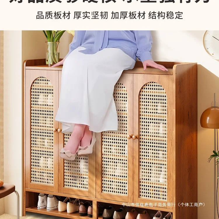 Shoe rack multi-layer household entrance aisle shoe cabinet rental room looks good indoors