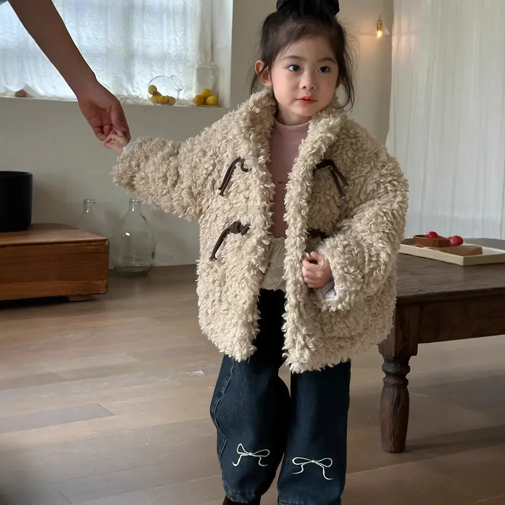 Girls Coat 2024 Winter New Childrens Clothes Girls Baby Foreign Style Sheep Curly Hair Horn Buckle Coat Casual Simple Daily