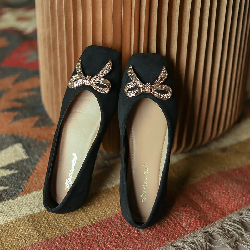 Damskie buty retro Rhinestone Metal Butterfly-knot Decoration Square ToeFlat Spring and Autumn New Water Diamond Bow Women Shoe