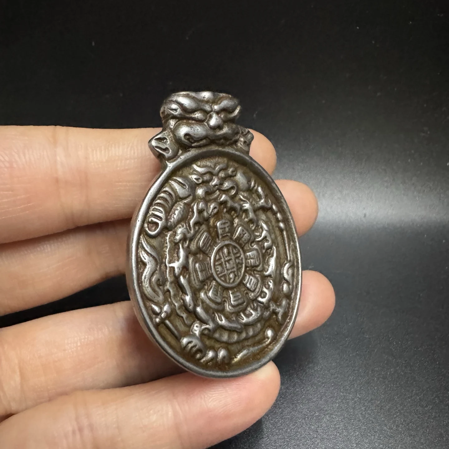 Exquisite Nine Palace Pendant - Tian Tie Lotus Master Waist Pendant for Home Decoration and Sculptural Display