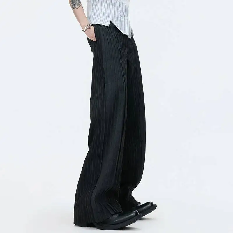 LUZHEN Solid 2026 Personalized New Color Pleated Straight Design Casual Pants Men Fashion Handsome Original Male Trousers JY8484
