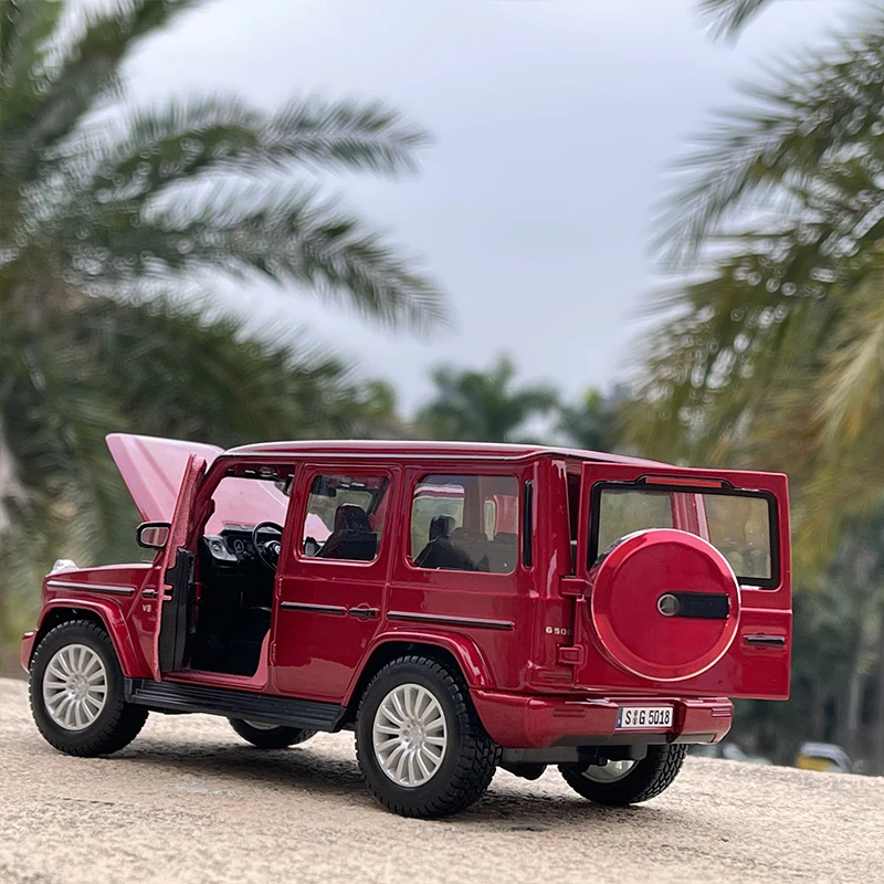 1/24 G500 G65 G63 modello di auto in lega pressofuso giocattolo in metallo fuoristrada modello di auto alta collezione di simulazione ornamenti regalo
