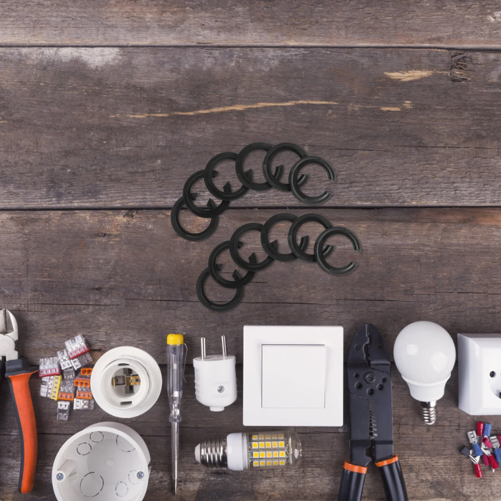 

100Pcs Lamp Shade Reducer Washer Plastic Black E27 to E14 Base Socket Adapter Converter for Home Office Table Lamp Shades