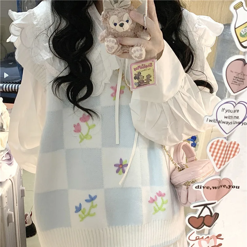 Spring and Autumn Sweet and Fresh Flowers Embroidered Knitted Vest College Style White Blue Checkerboard Sweater Jacket