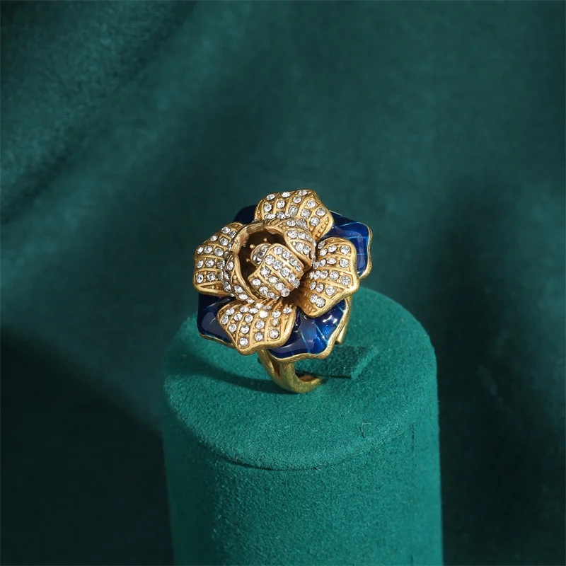 Vintage Elegant Large Flower Rings - Image 3