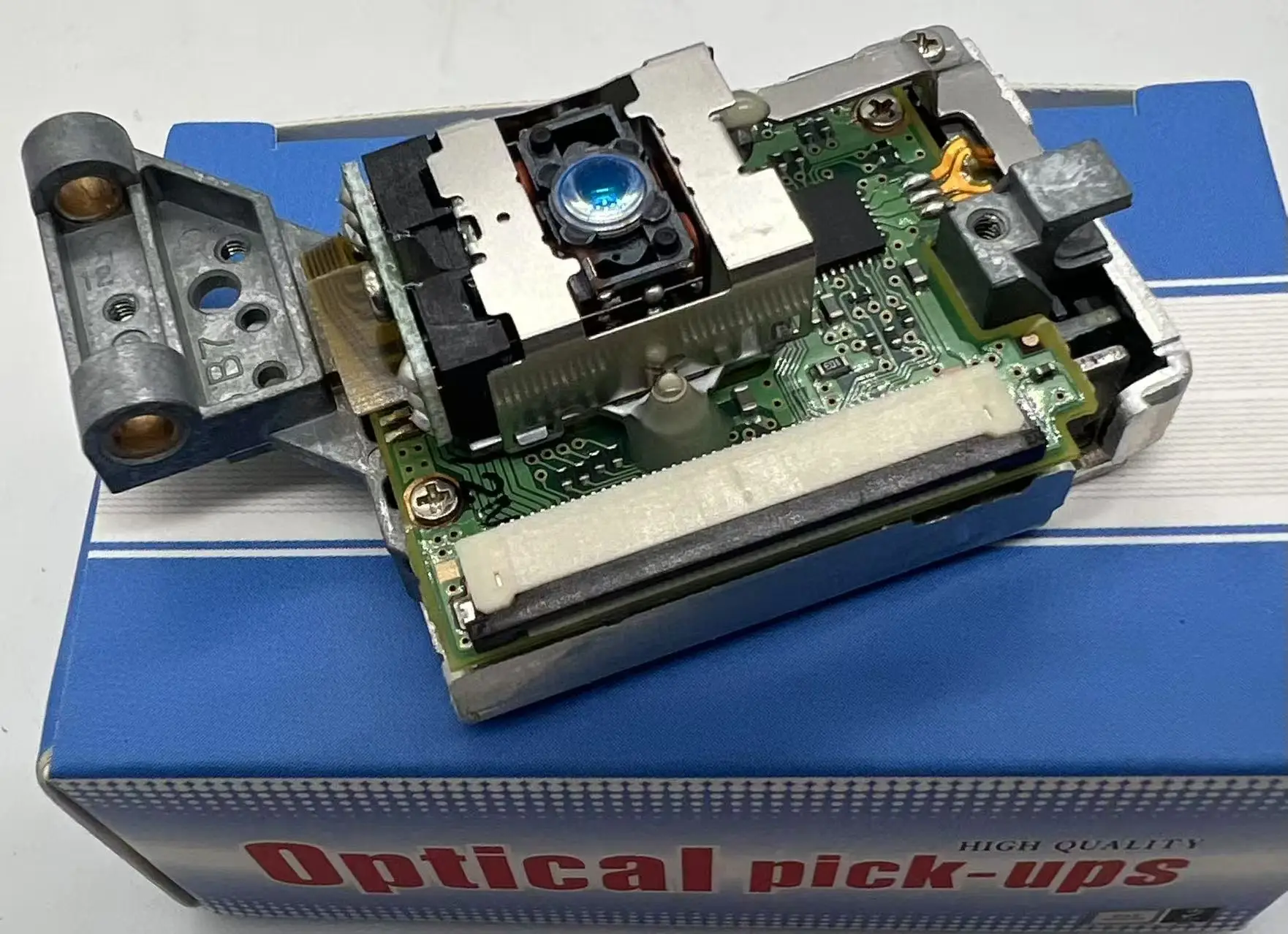 

RAF3332A-C Laser Lens RAF3332A Lasereinheit RAF3332AC Optical Pick-up RAF3332 Bloc Optique Repair For Panasonic DVD RECORDER