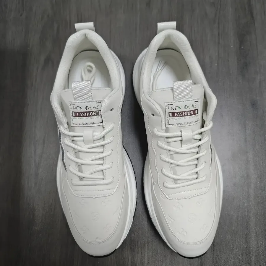 

2025 Summer New Fashion Men's Shoes Anti-Slip Thick Sole + High Quality Upper White-Black Versatile Casual Sneakers Street Styl
