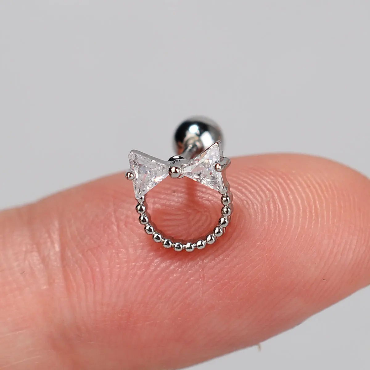 1pc Kristall cz Tragus Helix Piercing Ohr stecker Ohrring für Frauen Turm lappen Knorpel Schmetterling Blatt Blume Ohr Percing edlen Schmuck – Detail 29