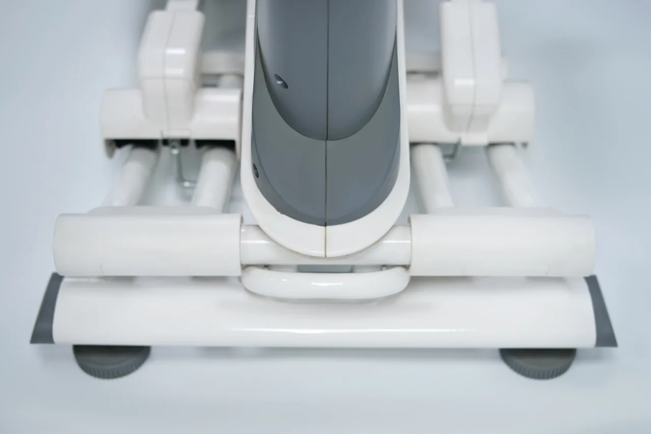 مدرب بيضاوي الشكل صغير عالي الجودة متعدد الوظائف رفيق للمنزل والمكتب