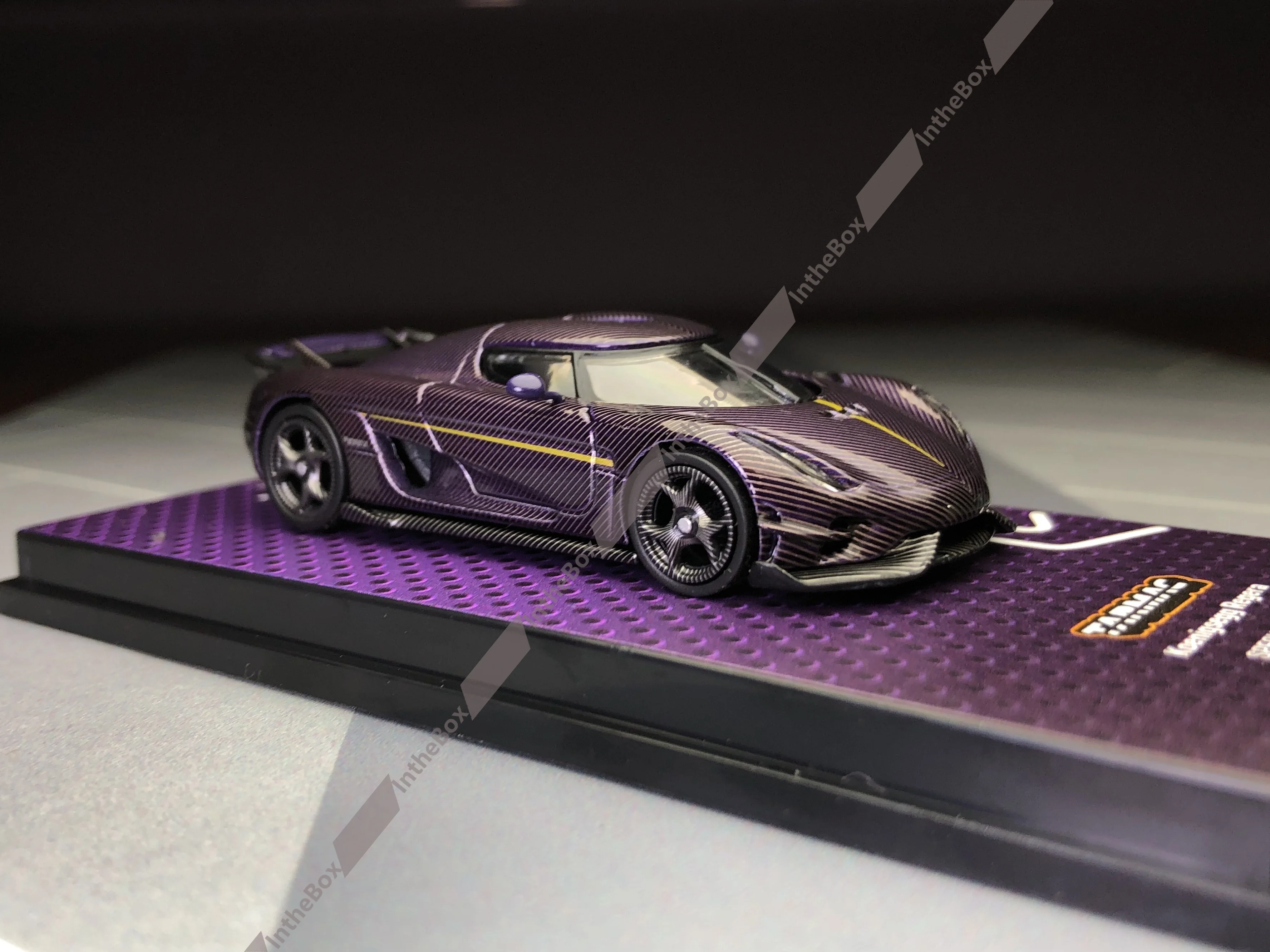 

Tarmac Works 1/64 Regera Purple Carbon Fiber Toycar Salon Special Ed. Литая под давлением модель автомобиля, коллекция ограниченного выпуска, игрушки для хобби