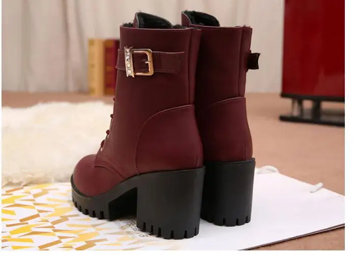 Hot Sale 2022 Women Boots Lace Up Flat Biker Wine Red Boots Shoes Buckle Woman Botas Women Boots