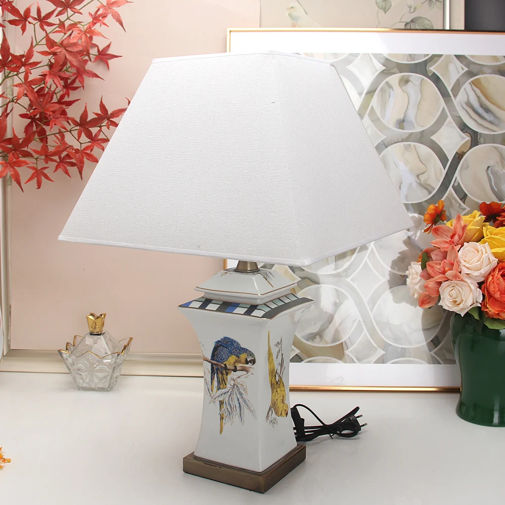 

LJ056 Chinese Ceramic Table Lamp Art Deco Indoor Porcelain Lamp for Office & Hotel Custom Logo for Bedroom & Desk Decoration