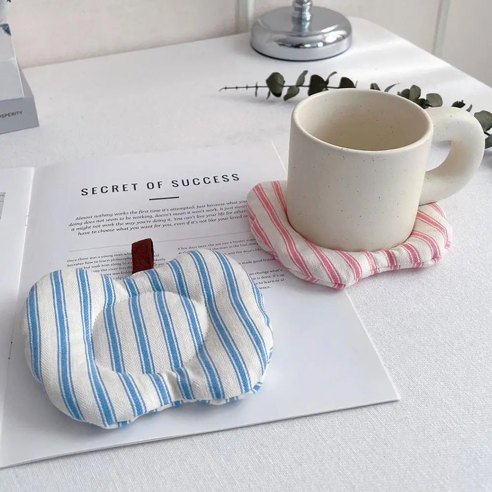 

Apple Shape Cotton Coaster Placemat Thickened Teacup Pad Fabric Insulation Pad Table Mat Heat-resistant Pad Kitchen Accessories