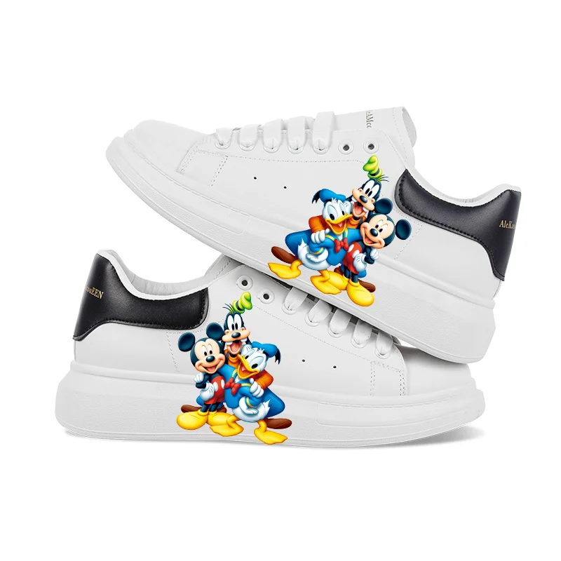 Рисунок 6 - Кроссовки с мультяшным Микки Маусом