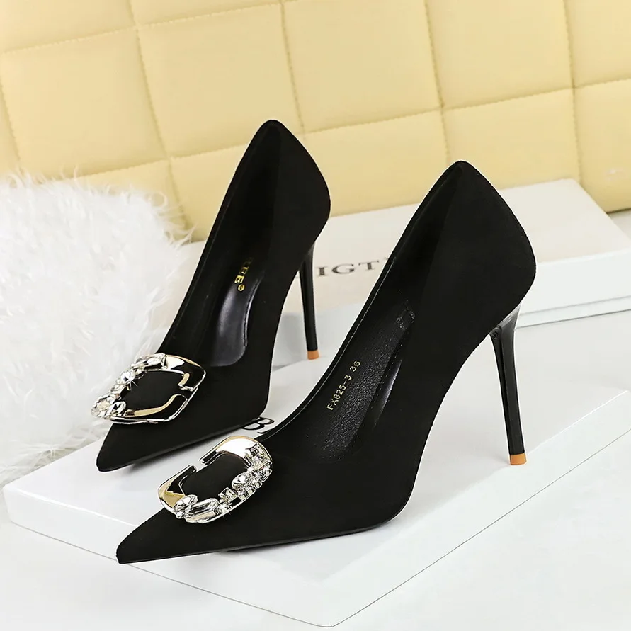 Women's Banquet High Thin Red Bottom Heels Shallow Mouth Pointed Velvet Metal Rhinestone Belt Buckle Single Ladies Wedding Shoes