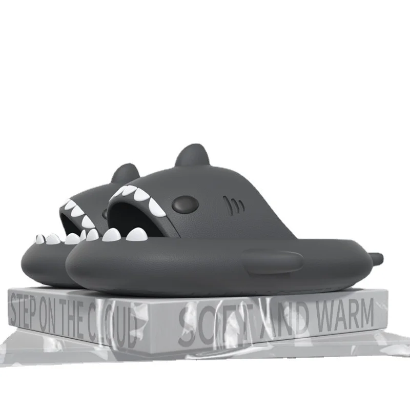 New Arrivals 3CM Thick Sole Shark Slippers Man Women Couple Summer Adult Lovers Slippers Home Funny Non Slip Cartoon Slippers