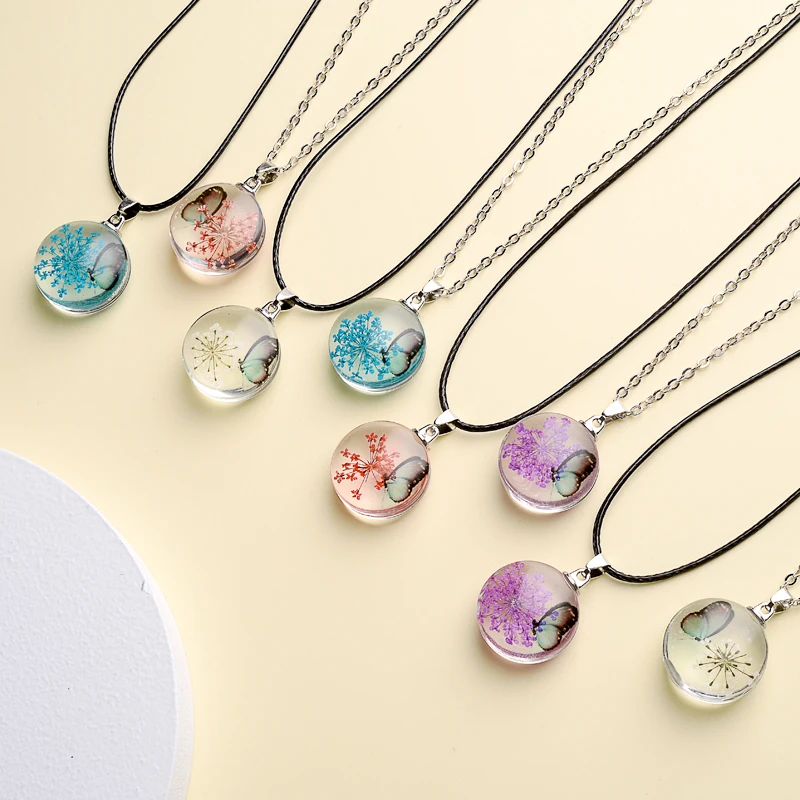 Fahion Glass Charm Real Dried Flower Pendant Necklace Transparent Butterfly Flower Pendant Necklace For Women Jewelry