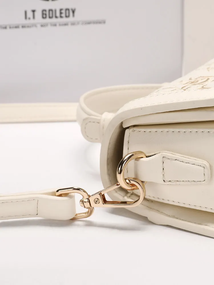 Luxury and Elegant Handheld Square Bag with Exquisite Embroidery and High Quality Metal 2026 Women's Chinese Style Crossbody Bag
