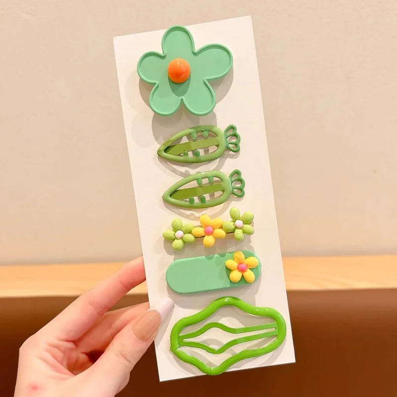 

Candy-Colored Seamless Duckbill Clip Ins Style Bangs Hairpin for Women Side Fringe Hair Clip Spring Summer Korean Hair Accessory