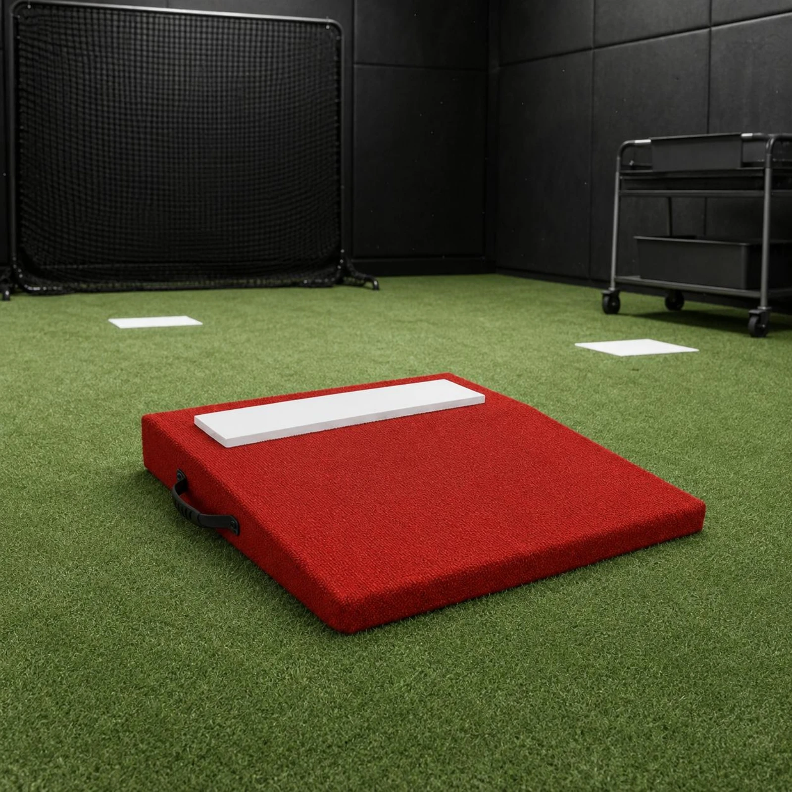 portable-pitching-mound-handle-baseball-pitching-mat-portable-baseball-throw-mound-easy-to-compact-throwing-training-mat