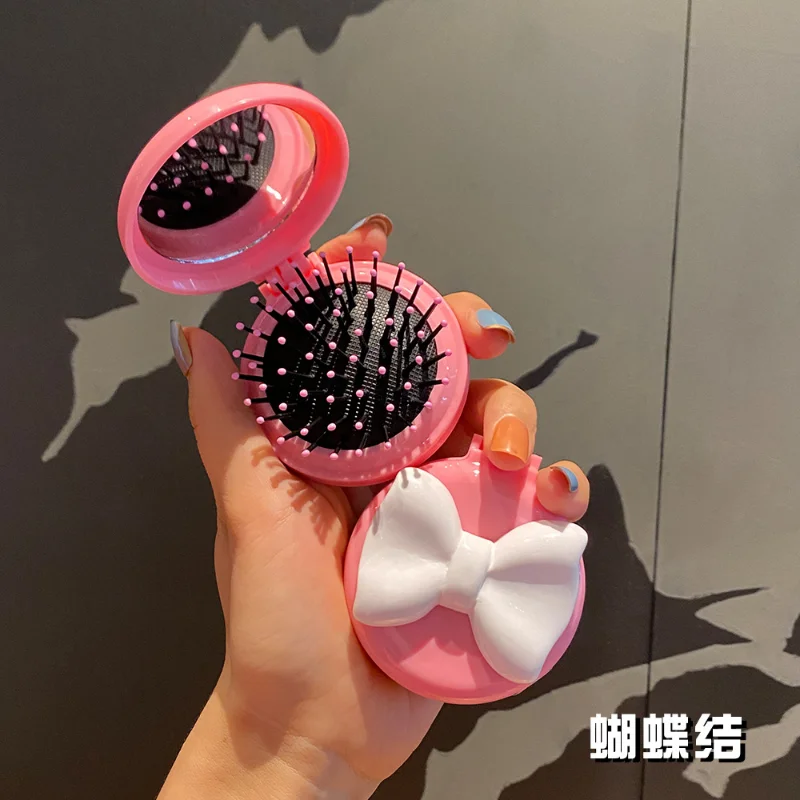 

Kawaii Sanrio Hello Kitty Makeup Mirror Y2K Anime Kuromi Melody Cinnamoroll Cute Folding Airbag Comb Mini Carry-On Small Mirror