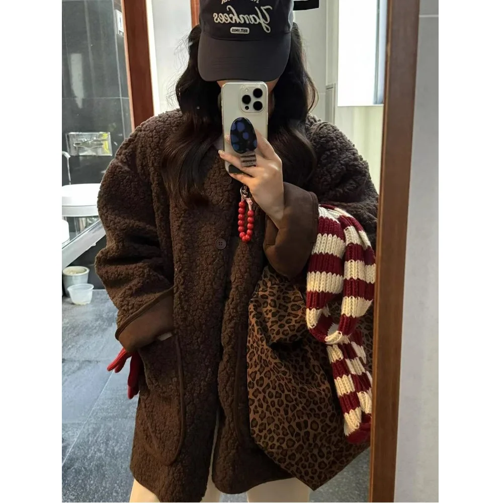

Fur Integrated Brown Lamb Wool Coat Winter 2025 New Loose Coat Women's Thickened