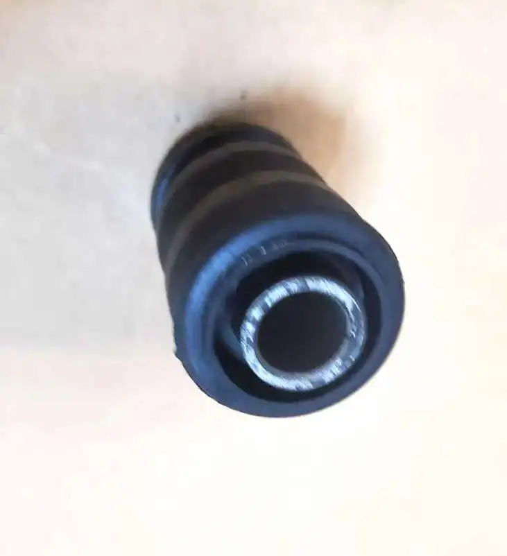 1pc for Zotye 2008 5008 T200 lower suspension rubber sleeve  triangle arm bushing small large