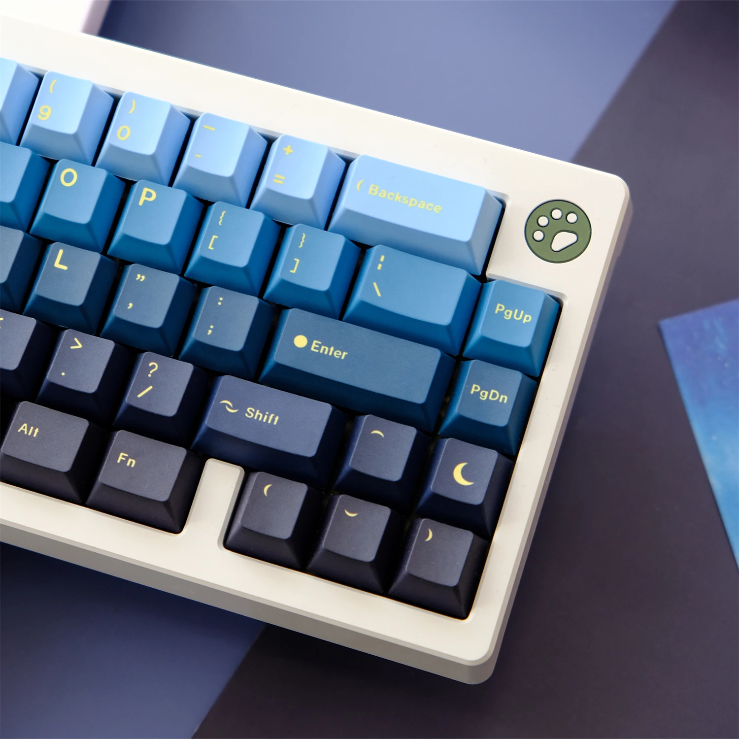 Imagem -04 - Moonrise Keycap 129 Teclas Cereja Perfil Sublimação Pbt Preto e Branco Azul Gradiente Teclado Keycap para Interruptores mx 61 64 68 87