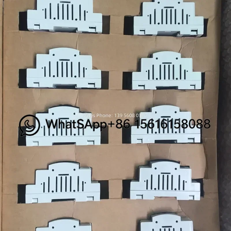 Schneider Computer Room Air Conditioner Expansion Valve Driver Module EVD4 CAREL EVD0000401 EVD4 Replacement Part HVAC