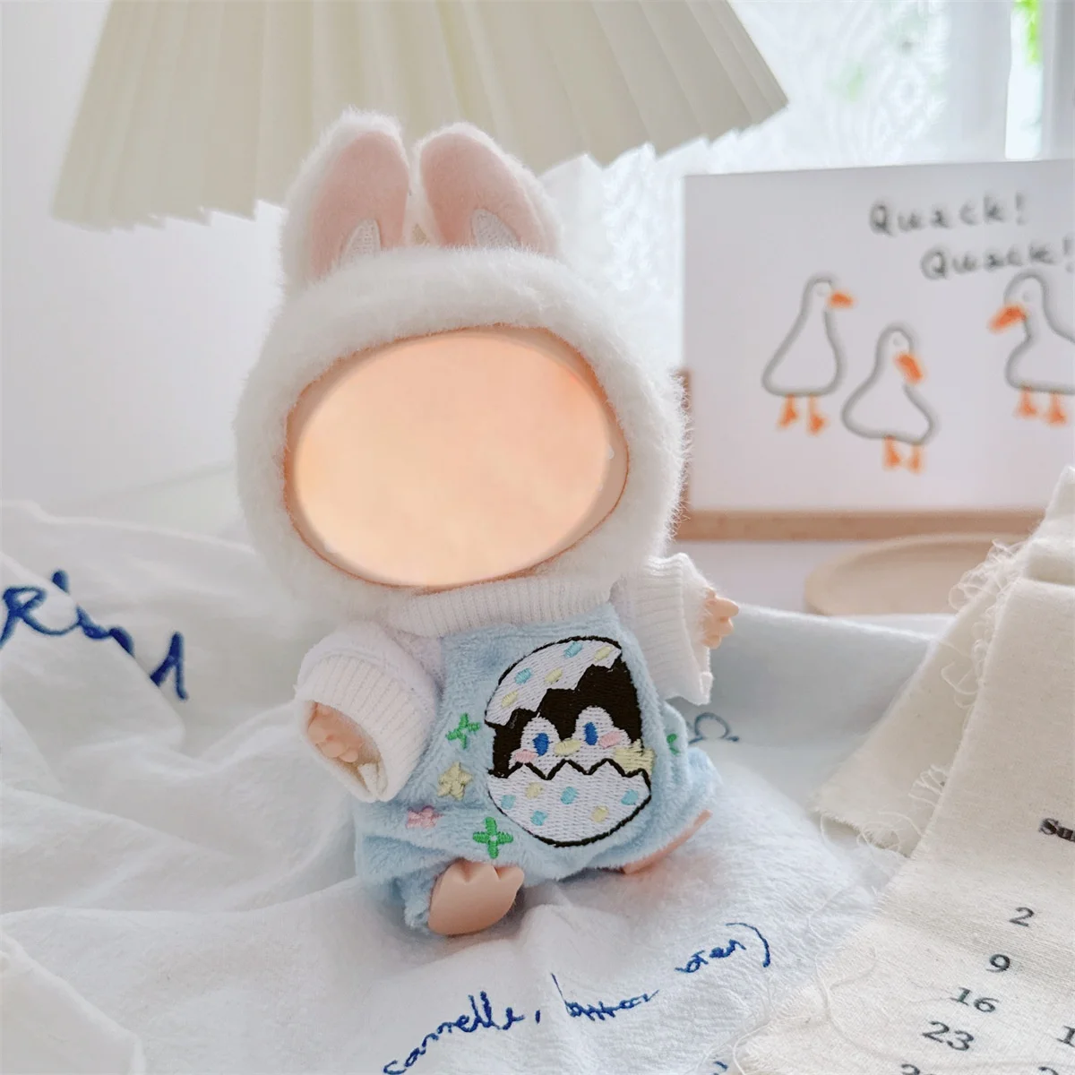 The first, second and third generations of blind box doll clothes, cute mini penguin doll clothes and crawling suits