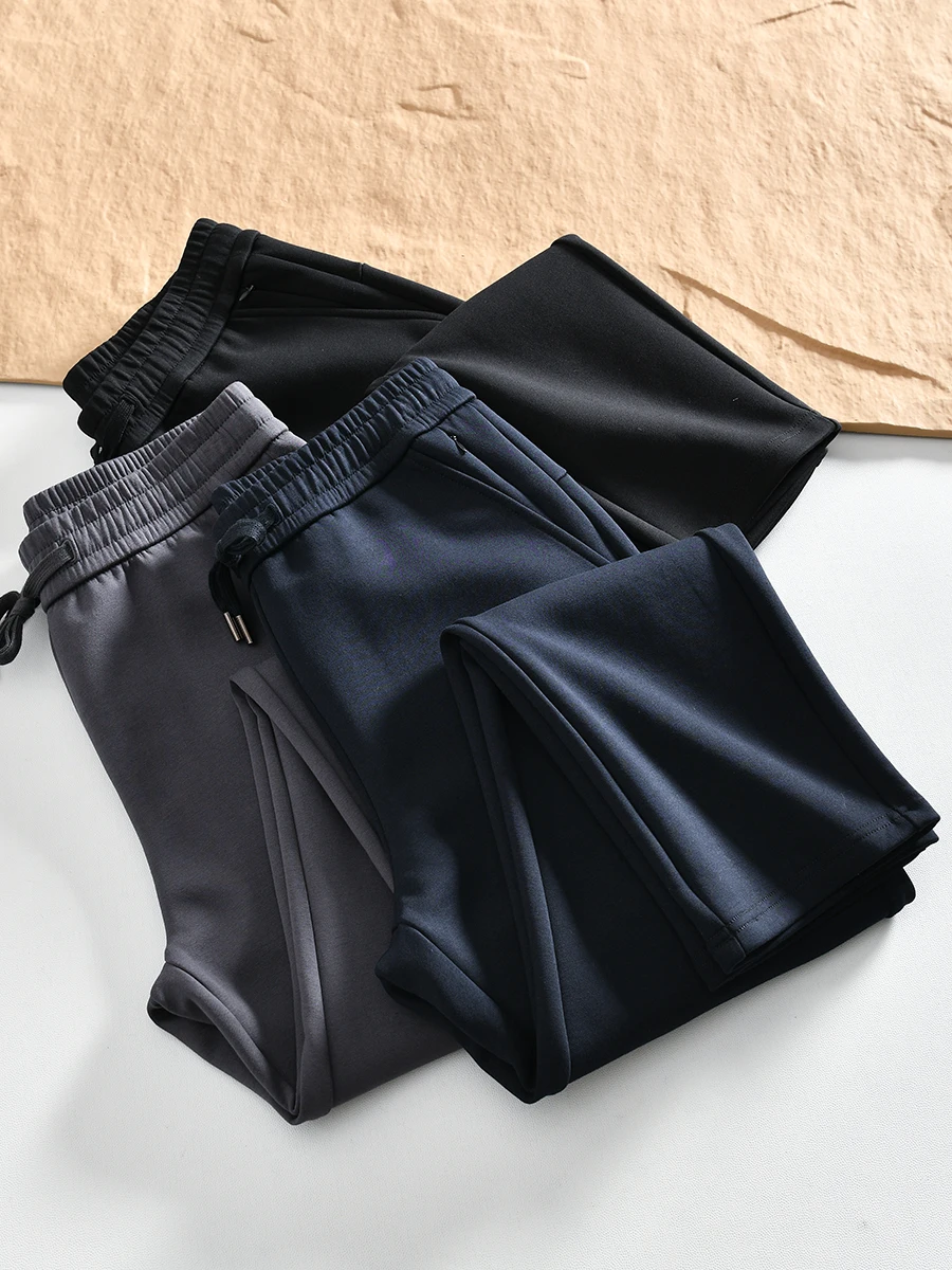 Excellent Quality Men's Straight Leg Sweatpants Fashionable Sporty Casual Cotton Lycra Blend Long Trousers for Autumn