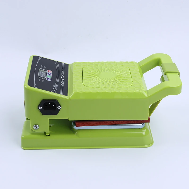 

New small heat press machine manual clothing flat flat printing heat transfer 15*15CM label printing machine