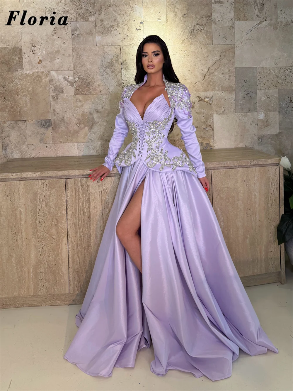 Elegant Satin Evening Gown Split - Fliederfarbenes Elegantes Dreiteiliges Perlenbesetztes Abendkleid Arabischer