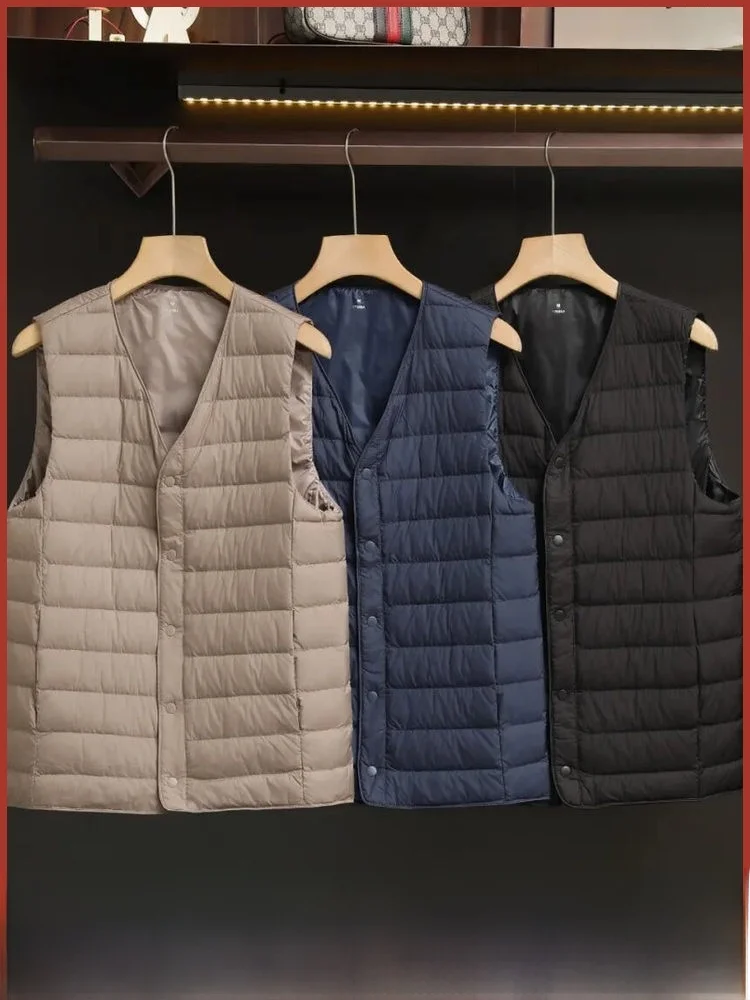 

Men's Lightweight down Vest Soft Warm Windproof Inner Wear Casual Faion Urban Sle V-Ne ort Length Single Button Closure