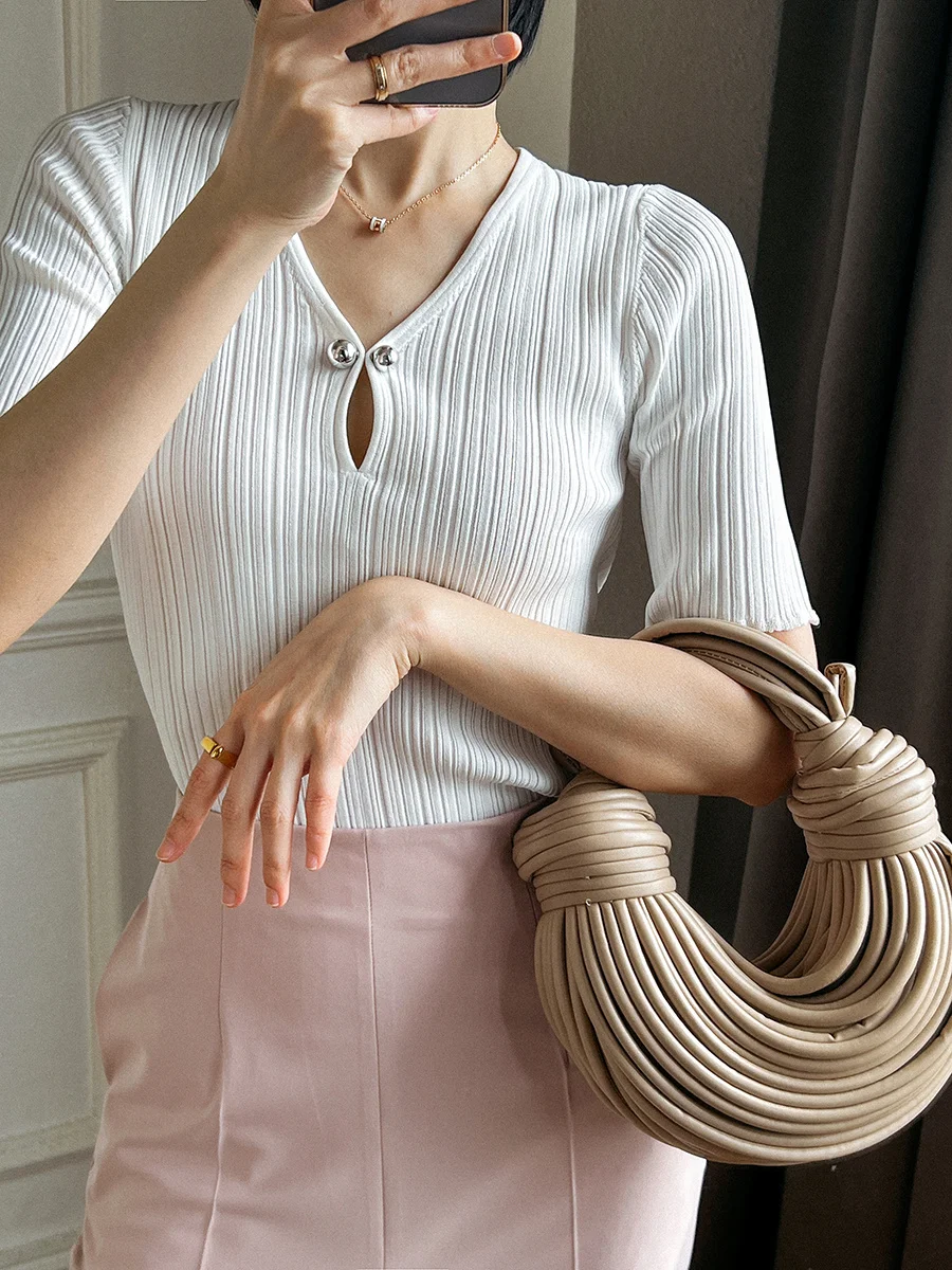 

XiaoqianIn the Water Design VNeck Beaded Button Solid Short Sleeve Knitted Women