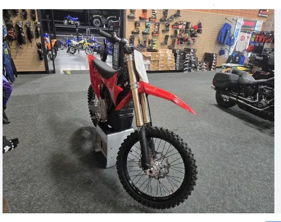 

Совершенно новый в наличии 2025 Stark VARGs MX 19 дюймов - 80 л.с., высокое качество с полными комплектами