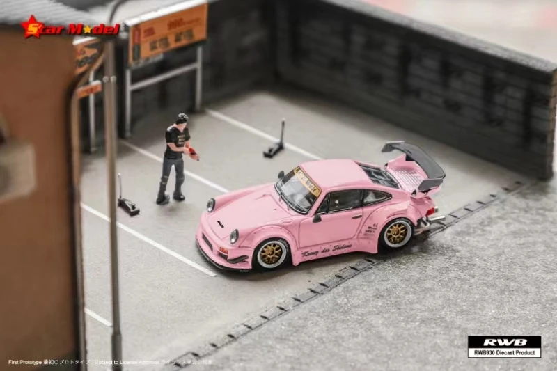 Star Model 1:64 Rauh-Welt SoCro Pink / Electroplate Purple Model Car