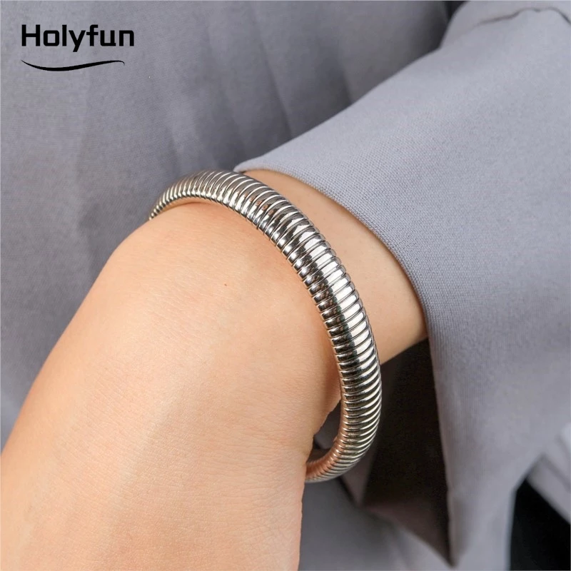 Waterproof Stainless Steel Retro Elasticity Thick Metal Polish Bracelet 18K Gold Plated Trend Fashion Unisex Jewelry Men Women