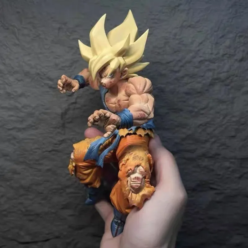 

20.5cm Dragon Ball Anime Sun Wukong Fighting and Loss Form Super Saiyan MYQ First Super Wukong Figure Model